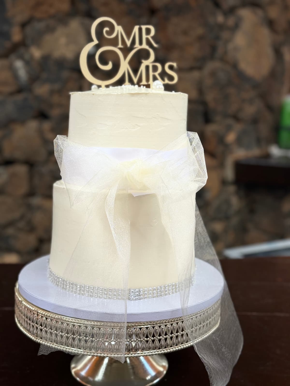 Custom cake by Cakes by Versha