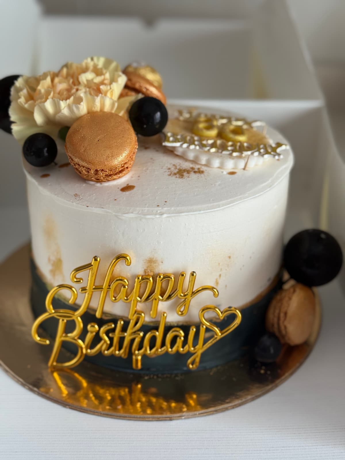 Custom cake by Cakes by Versha